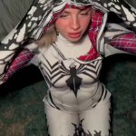 VioletHopewells video Tweet