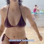 Ilana Glazer Big Tits and Camel Toe