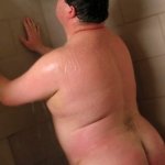 Chubby Guy in the Shower: 7 Nude Pics
