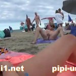 girl masturbate on beach
