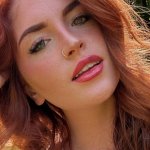 Zoeneli Onlyfans Profile Content