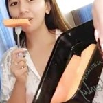 Vcs lockroom pronkt met sexy tieten met Indoseblay Indoseblay: Vieze praatjes Grote natuurlijke tieten Aziaat Solo Amateur Porno Video
