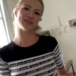 Amateur mom-daughter home threesome in excellent cam scenes