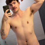 RT XGuyPussyX: I cant believe I woke up to over 200k followers this morning Thanks to everyone who has supported me! It makes me wet kn
