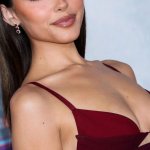 Madison Beer Sexy and Hot Shows Off Her Slim Physique Gorgeous Legs and Bosom in Various Photos Collection