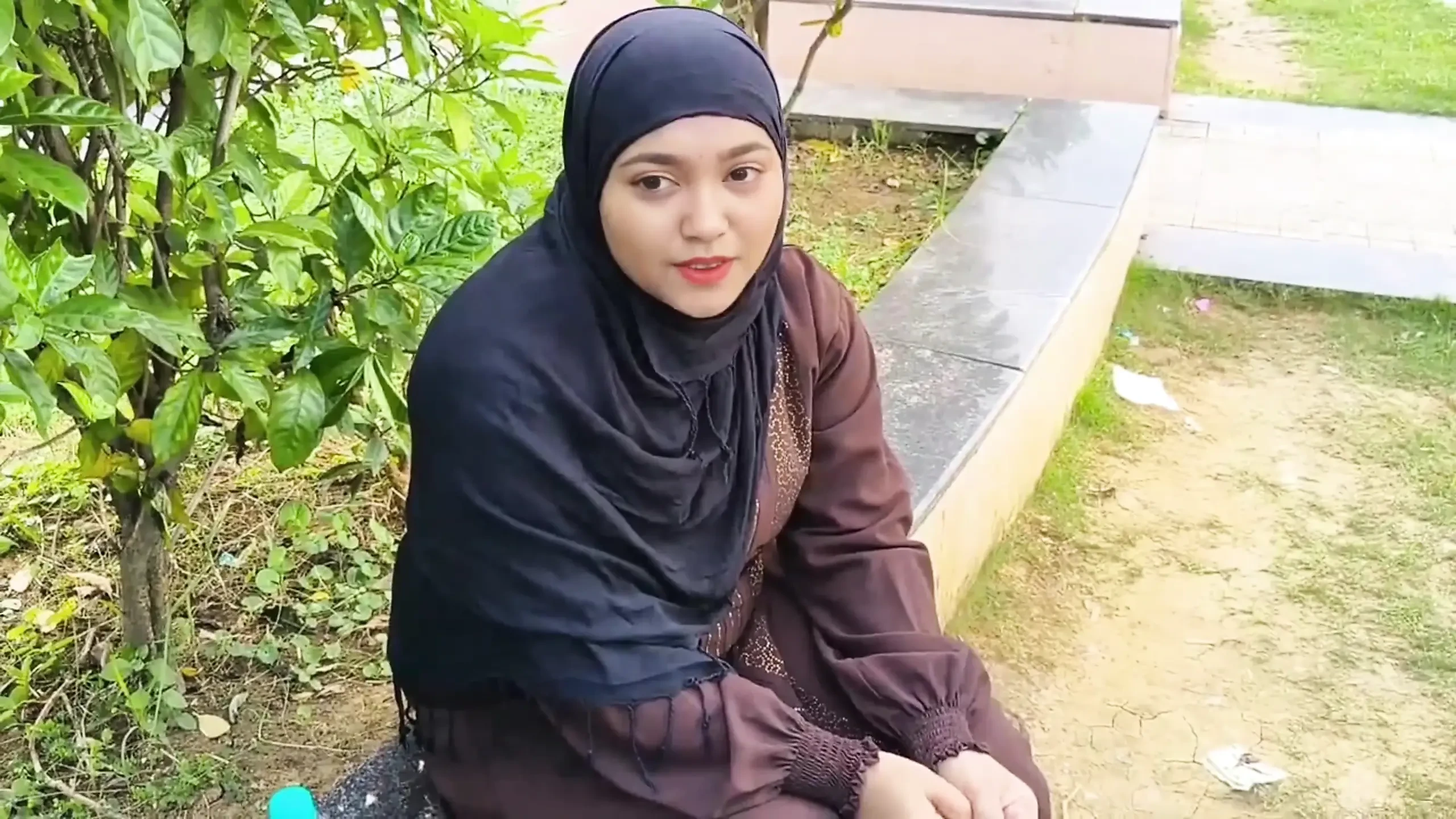 Money blowjob cash arab pay hardcore (photos)
