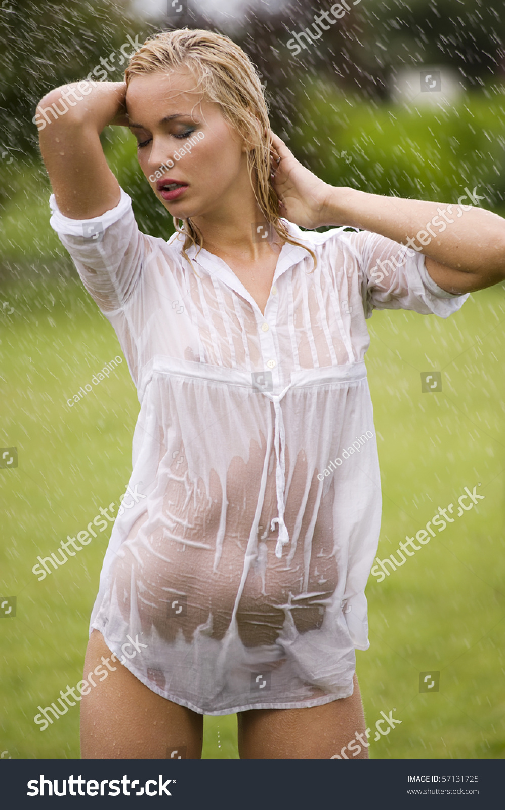 Outdoor sexy (photos)