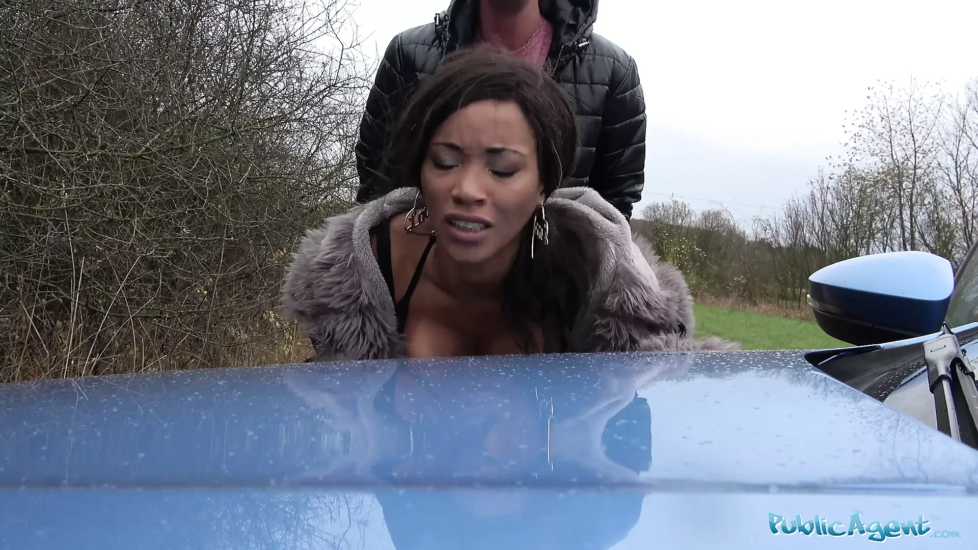 Public agent anal black (photos)