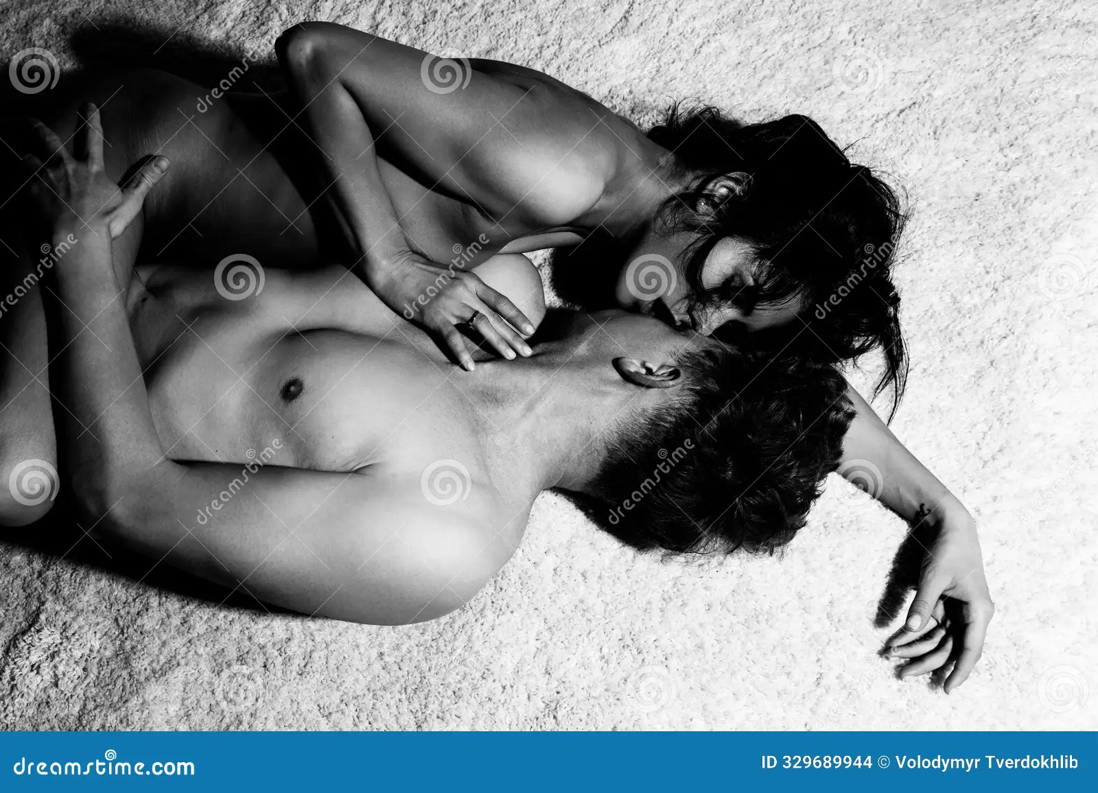 Sexy couple sex (photos)