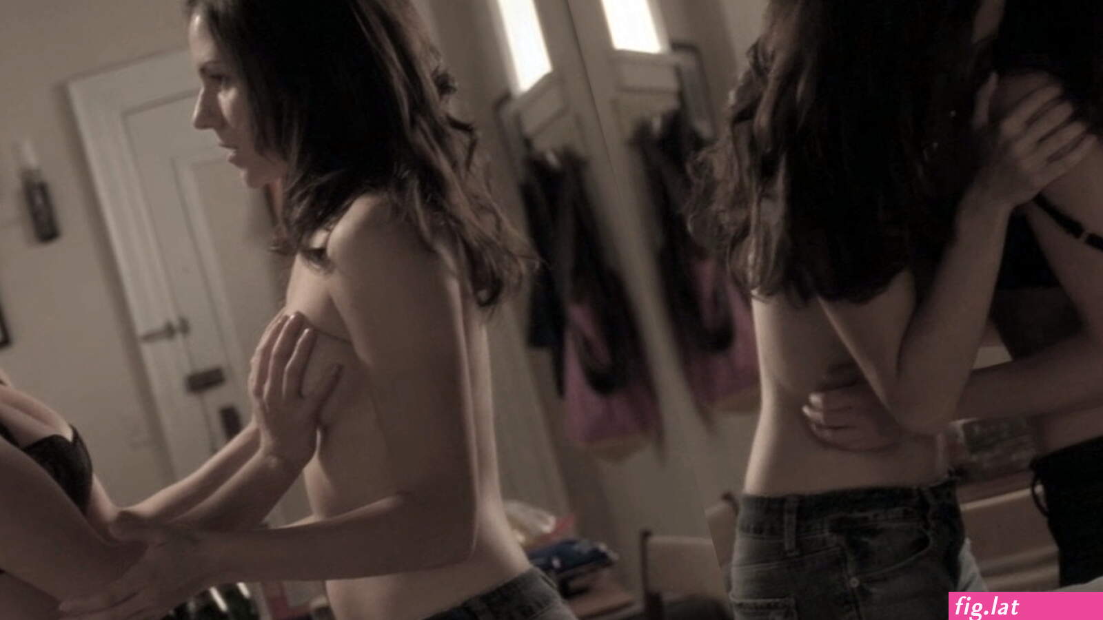 Erin karpluk nude (photos)