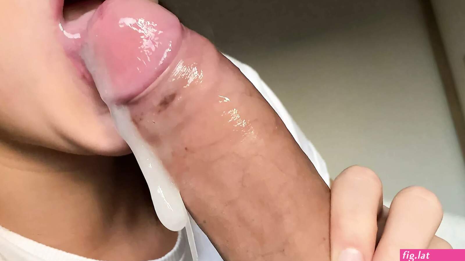 Floppy blowjob (photos)