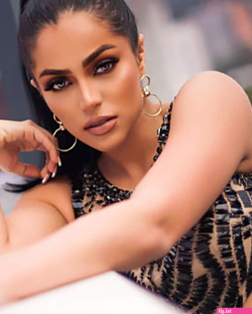 Sexy hot latinos (photos)