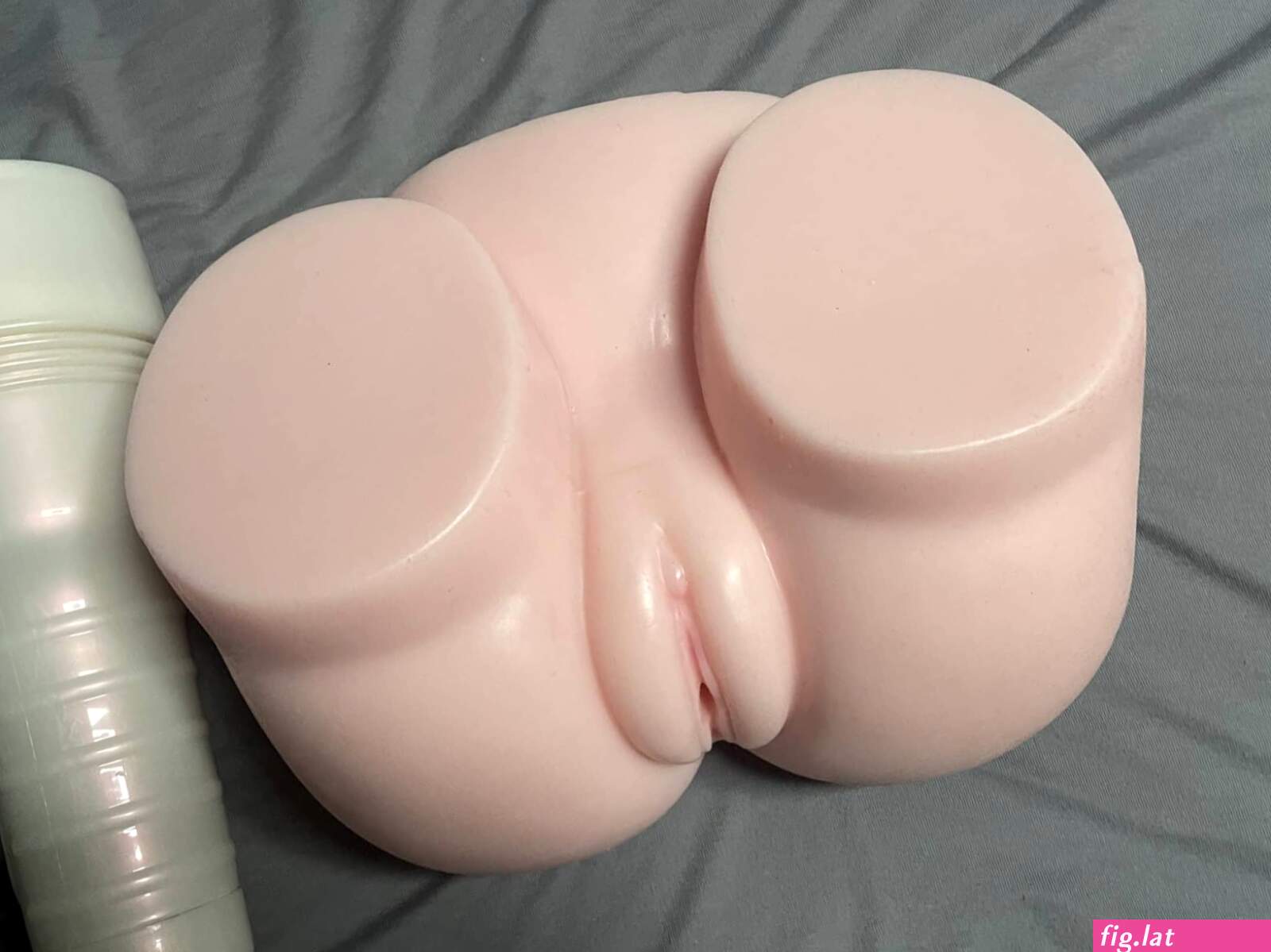 Diva_kitty fuck yourself small sex toy (photos)