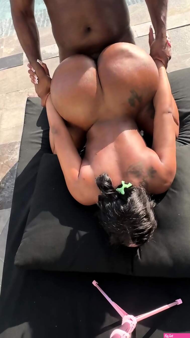 Zmeenaorr onlyfans 15 (photos)